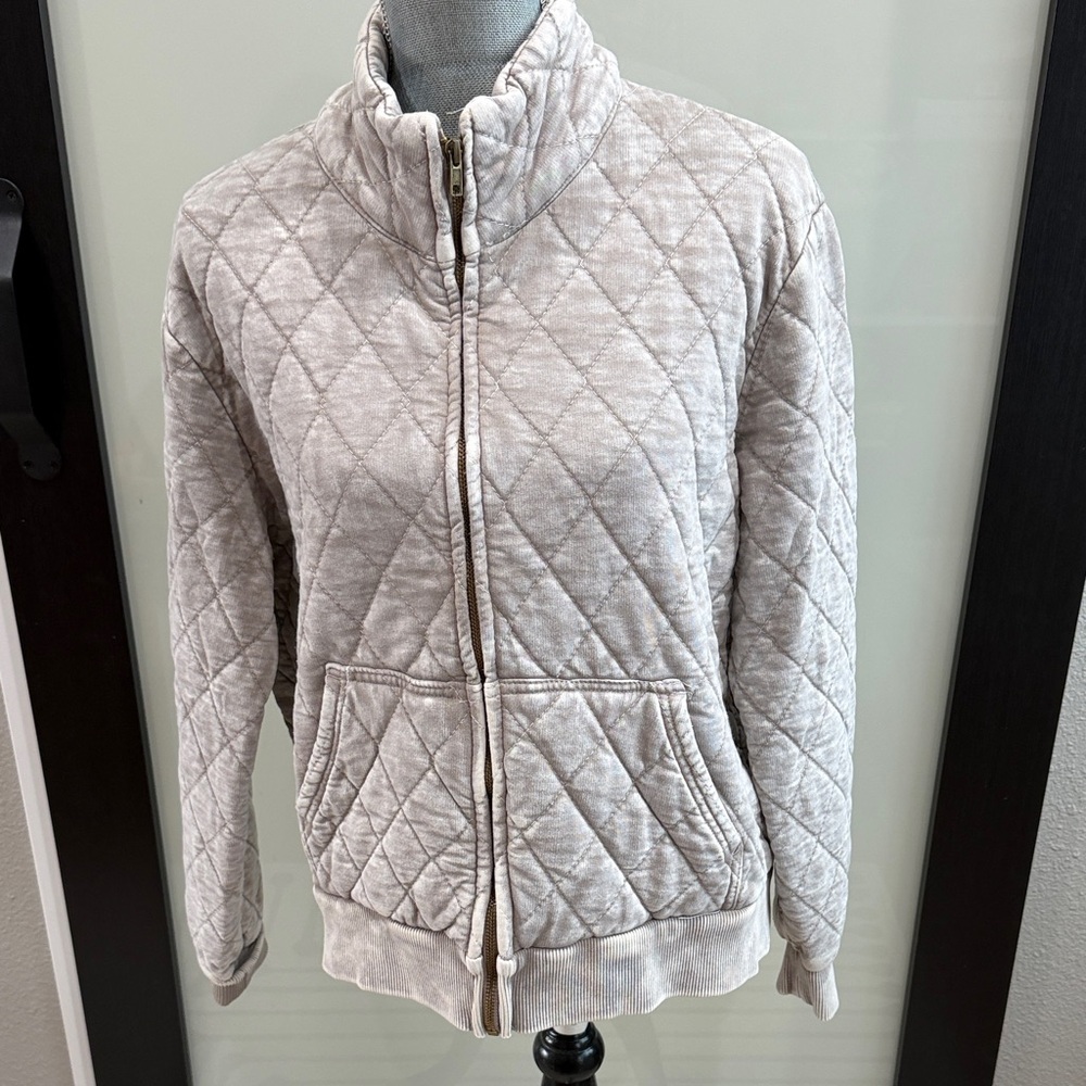 Jane + Delancey Women's Quilted  Jacket in Light Gray Stonewash
